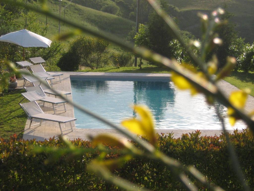 Certine Agriturismo Ашано Екстериор снимка