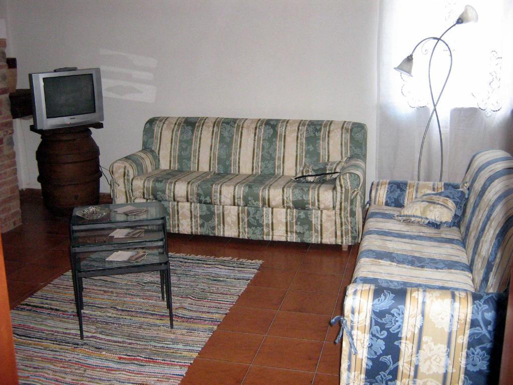 Certine Agriturismo Ашано Екстериор снимка